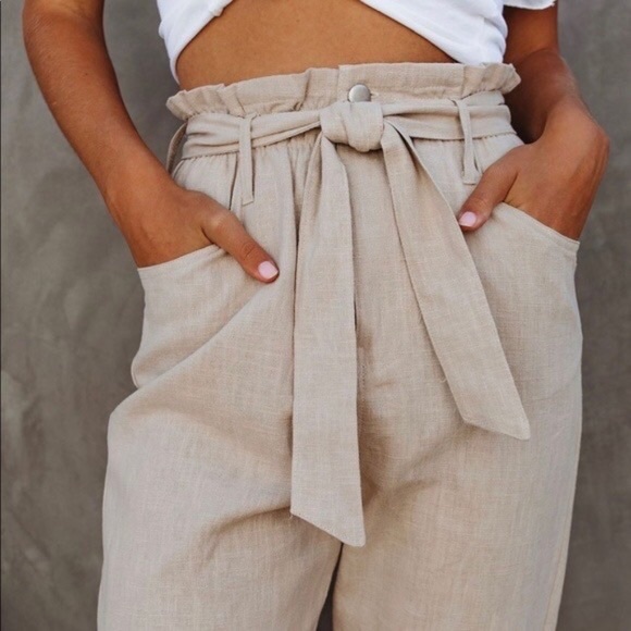 Vici Top Notch High-Rise Woven Paperbag Belted Trousers | S - Picture 2 of 9